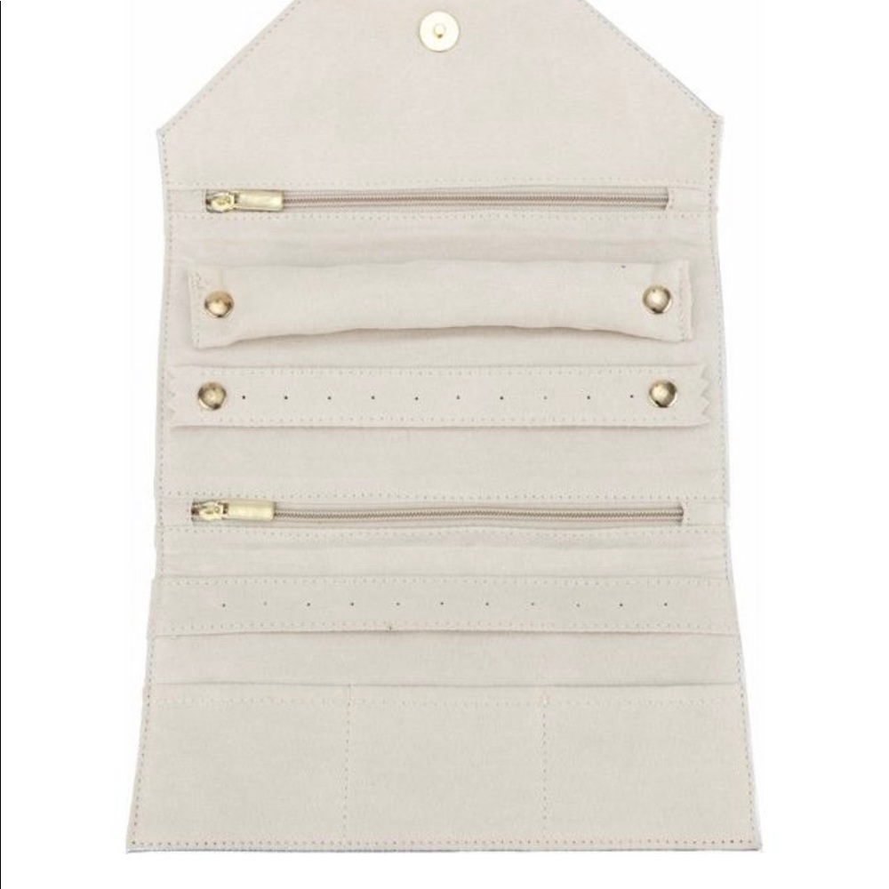 NWT Champagne Leatherette Jewelry Clutch